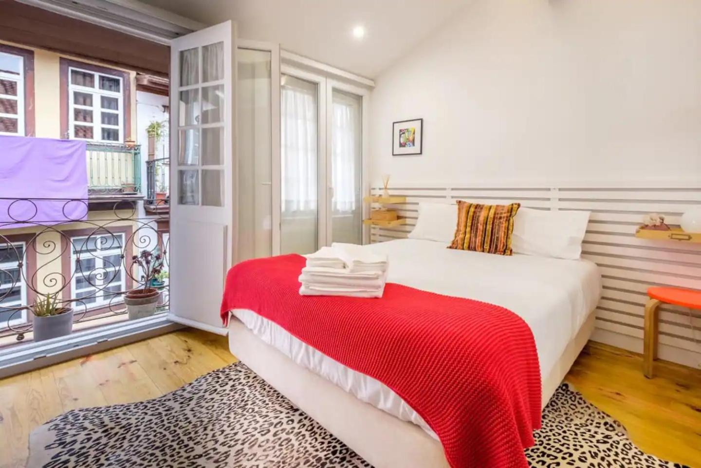 Casa Velhinha - Design, Culture And Comfort In Guimaraes Exterior photo