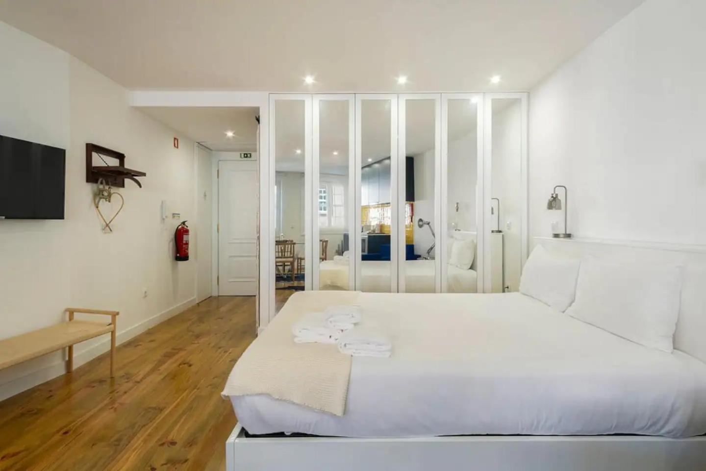 Casa Velhinha - Design, Culture And Comfort In Guimaraes Exterior photo