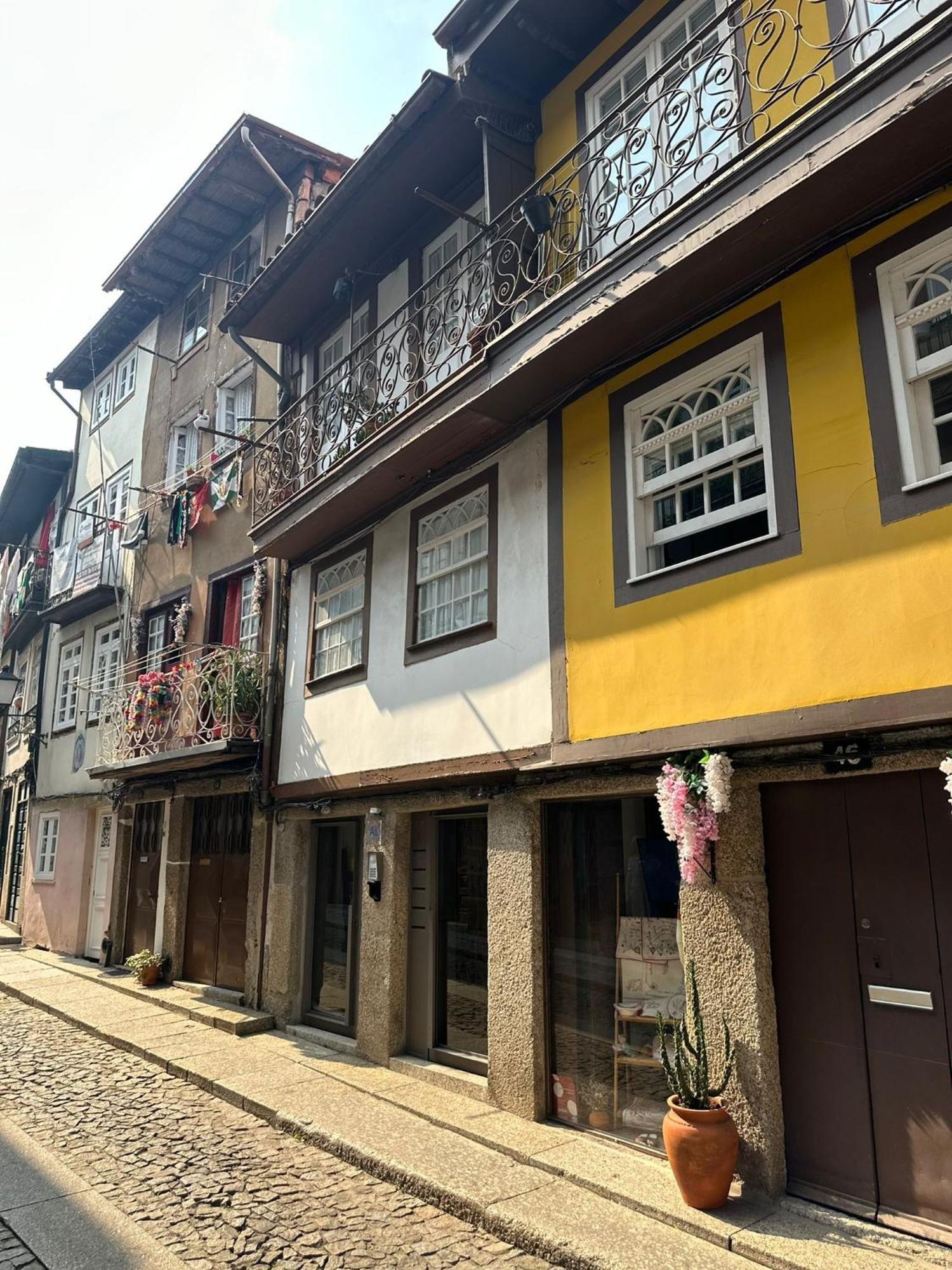 Casa Velhinha - Design, Culture And Comfort In Guimaraes Exterior photo